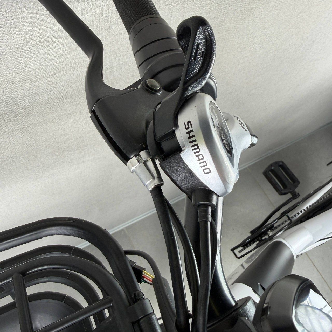 Електровелосипед EVOBIKE Vivo N1 600W 48V 13Ah чорний , 26", Shimano 7 Speed,  PAS - система , знімний АКБ, дискові гальма та  LCD-дисплей 60137 фото