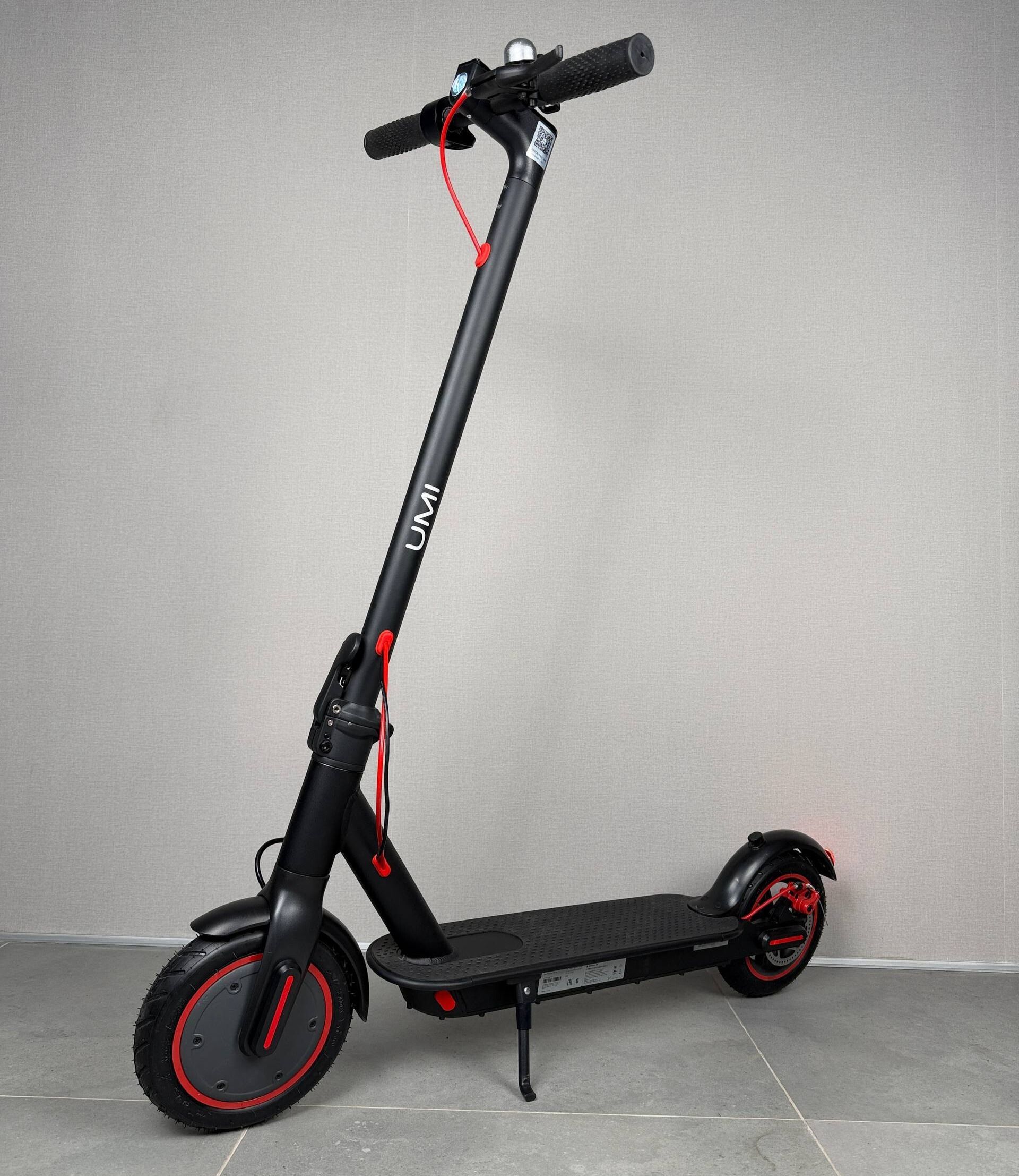 Електросамокат UMi U8s 500W 36V 11Ah Black, складний, 8.5" пневматичні колеса, до 30 км/год (2026) 1286 фото