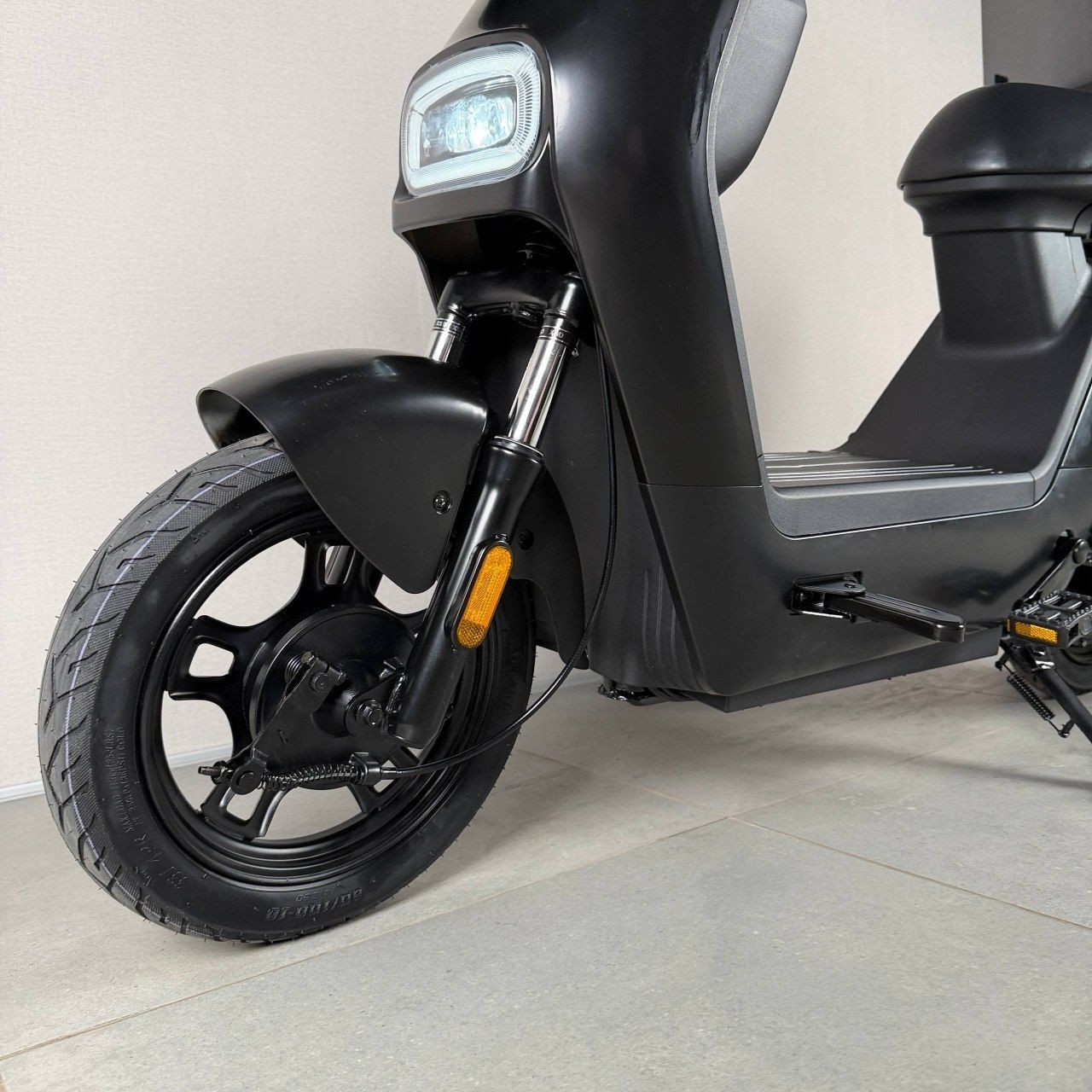 Електровелосипед EVOBIKE YOTA 800W 48V 20Ah Чорний 14" Двомісний з подвійною амортизацією, кошиком та сигналізацією 89653 фото