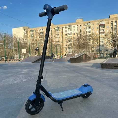 Купить Электросамокат GIANT Kids ES1 4.4Ah Голубой , с LED