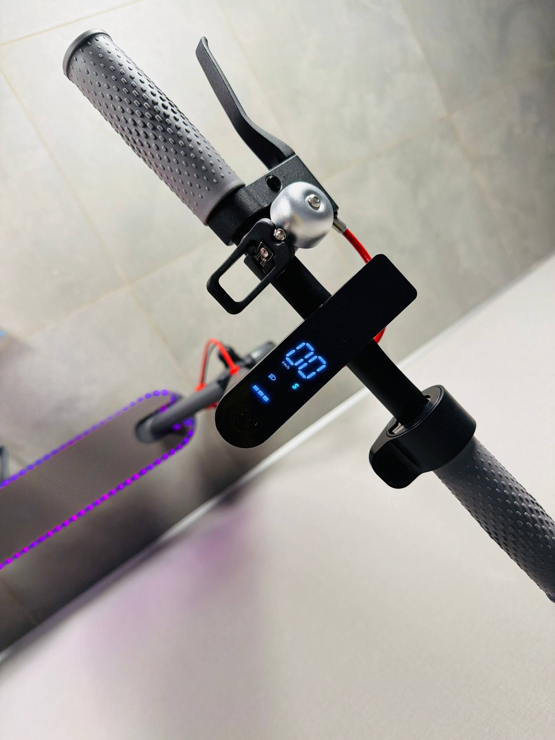 Електросамокат KUGOO Pro 5 RGB 600W 36V 13Ah з підсвіткою деки та переднім амортизатором  907543 фото