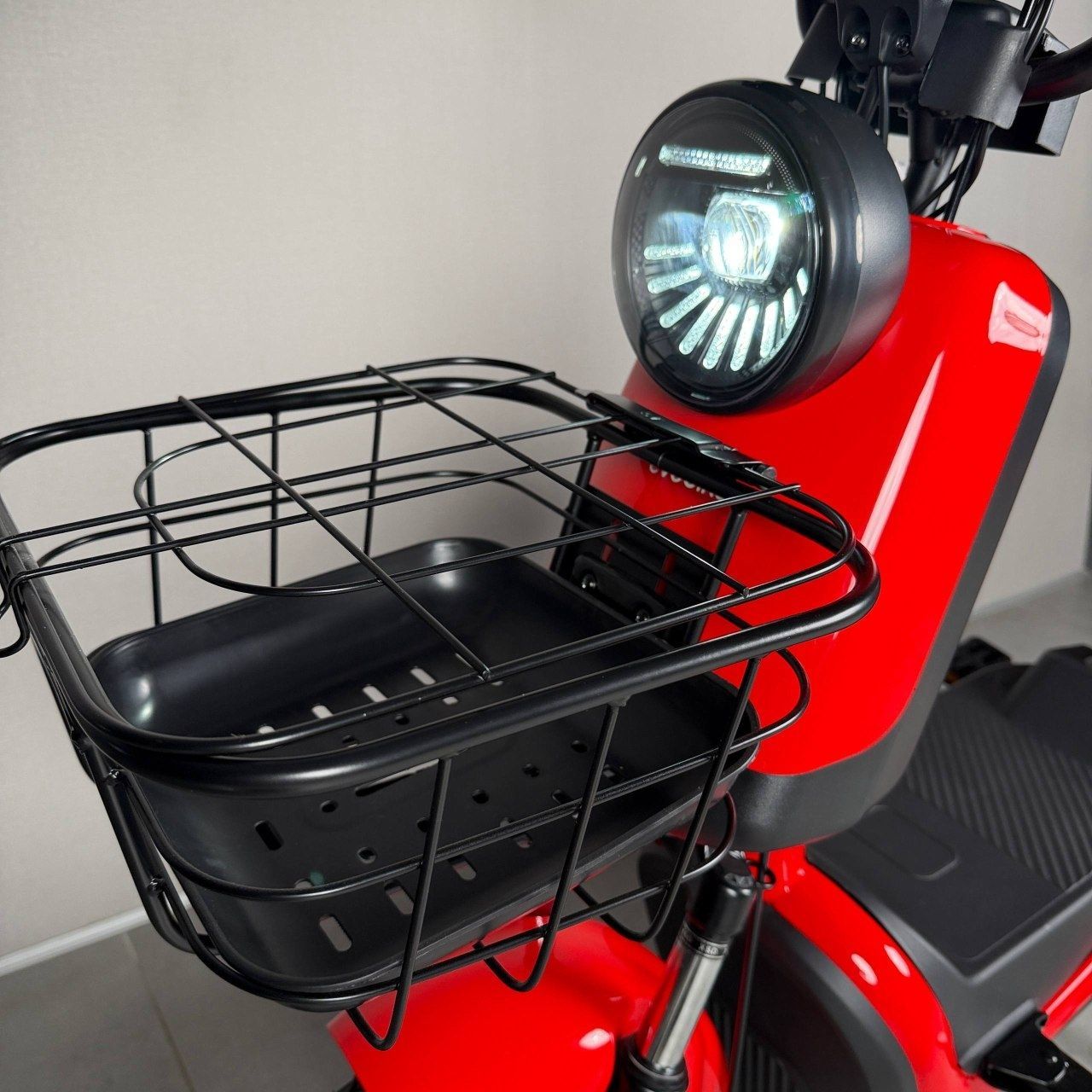 EVOBIKE Atlas PRO 800W 60V 20Ah | мощный компактный 14 дюймов электровелосипед с сиденьем для второго пассажира, большим дисплеем, педалями и аккумулятором максимальной емкости, красный цвет 14270011 фото