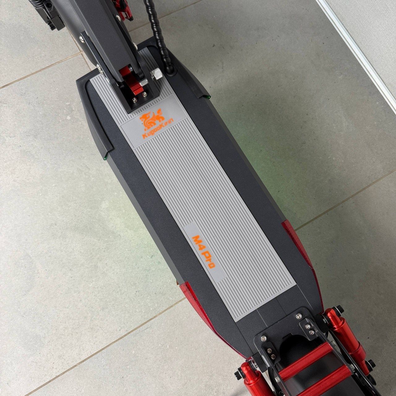 Электросамокат KUGOO KIRIN M4 Pro 1000W 48V 18Ah Off-Road 10,5&Prime; с двойной амортизацией без сиденья 76433 фото