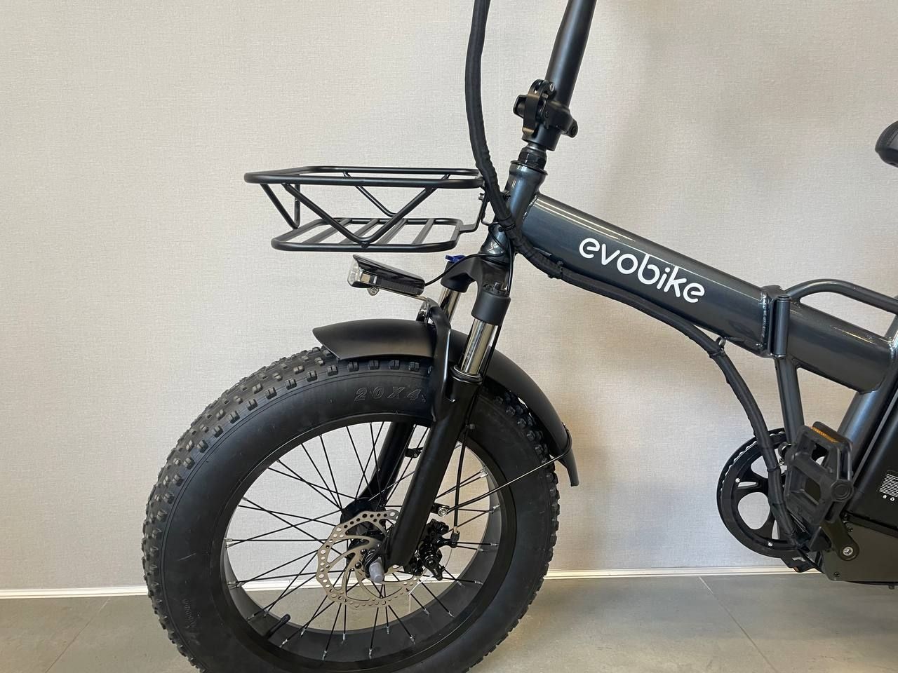 Електровелосипед EVOBIKE Storm V8s V8 15 Ah 1000W Black 09799 фото