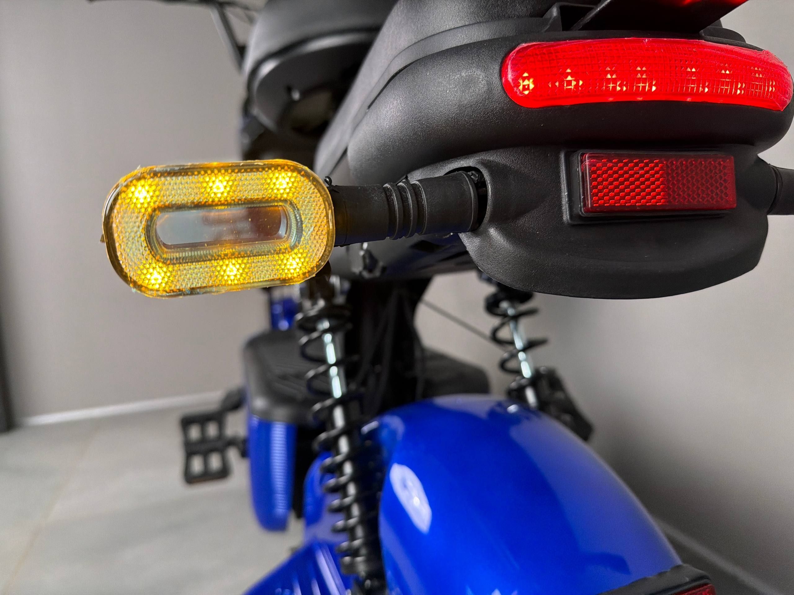 EVOBIKE Nova S 500W 48V 12Ah удобный электровелосипед с 2 сиденьями, корзиной и поворотниками, простой и надежный для города и села, синего цвета 19261706 фото